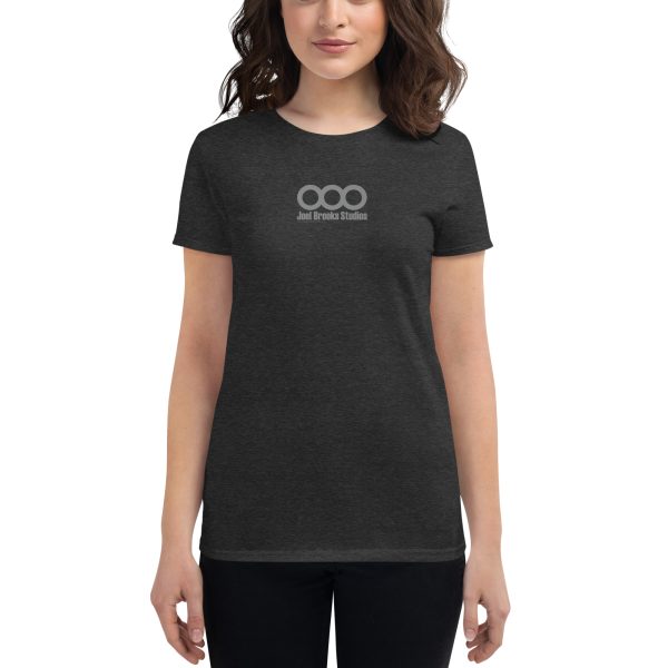 womens-fashion-fit-t-shirt-heather-dark-grey-front-66658494a1dd4.jpg