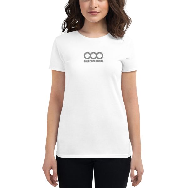 womens-fashion-fit-t-shirt-white-front-66658494a26b1.jpg